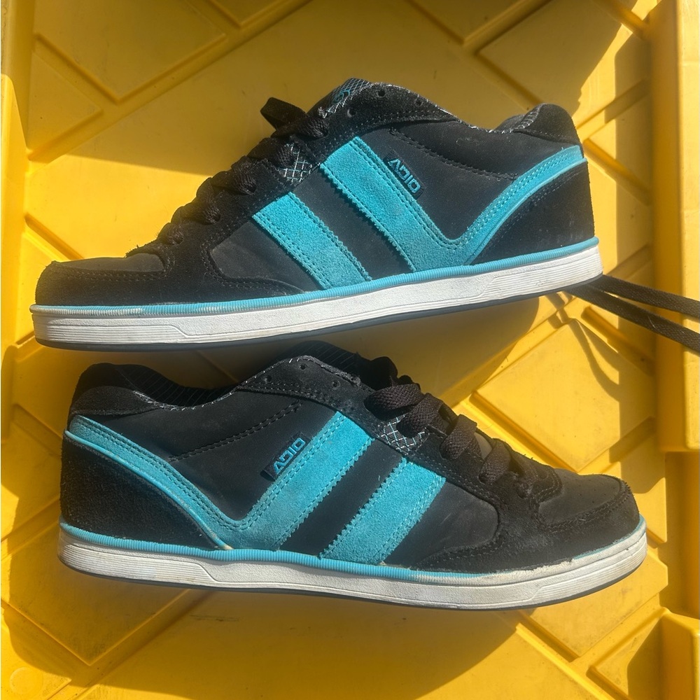 Adio Men's Black and Blue Sneakers